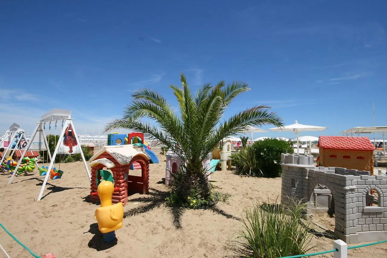 **  Hotel Clerice Rimini Italië